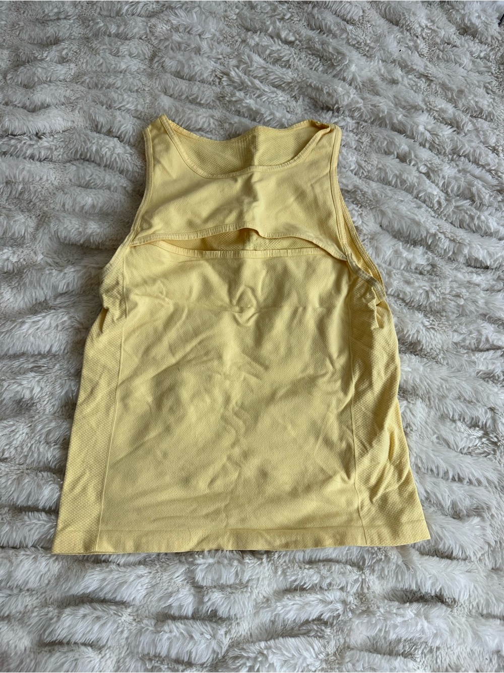 Keyhole butter yellow workout tank
